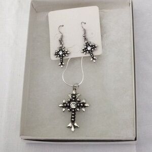 Woman’s Necklace & Pierced Earring Set color sliver & black with rhinestone #22